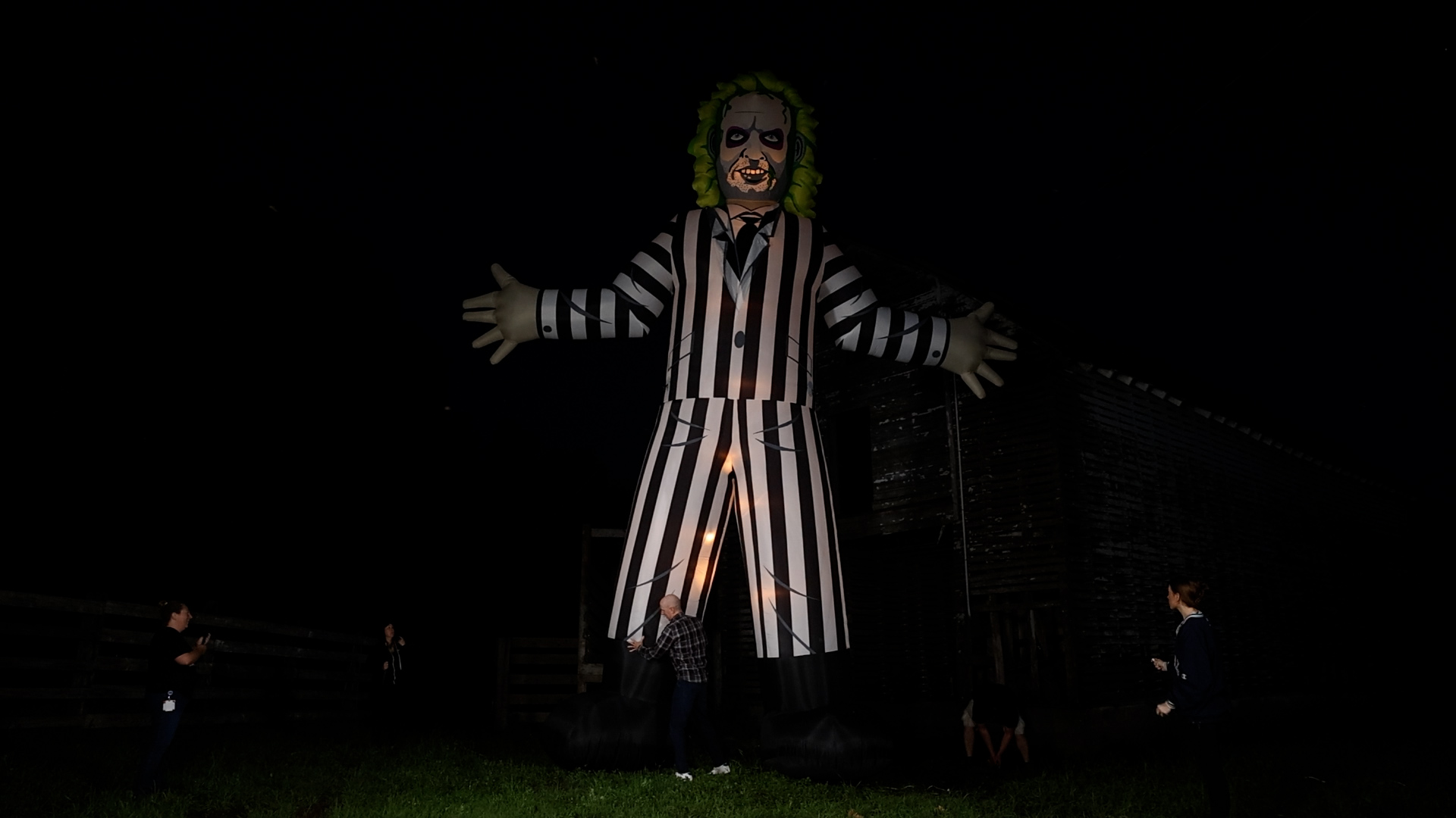 Bring the ghost with the most to your Halloween festivities and thrill your neighbors and guests with this larger-than-life 25FT Colossal Inflatable Beetlejuice Decoration!